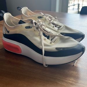 Nike Air Max Dia SE - Pale Ivory